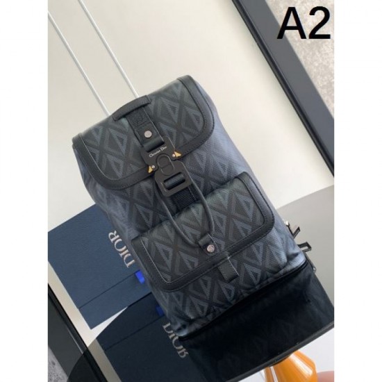 DIOR Dior Backpack 2023FW A winter new item that is sure to be a hit this season DIOR Dior Backpack 2023FW A winter new item that is sure to be a hit this season