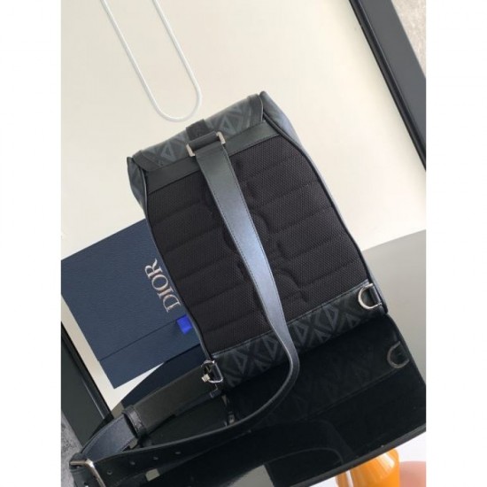 DIOR Dior Backpack 2023FW A winter new item that is sure to be a hit this season DIOR Dior Backpack 2023FW A winter new item that is sure to be a hit this season