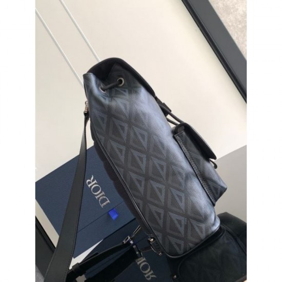 DIOR Dior Backpack 2023FW A winter new item that is sure to be a hit this season DIOR Dior Backpack 2023FW A winter new item that is sure to be a hit this season