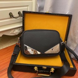 FENDI Fendi 2023SS shoulder bag Casual classic