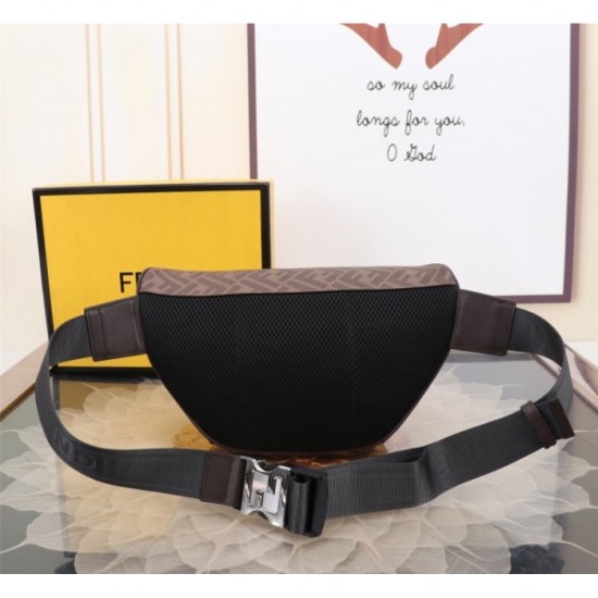FENDI Fendi 2023SS Waist Bag Fashionable to wear FENDI Fendi 2023SS Waist Bag Fashionable to wear