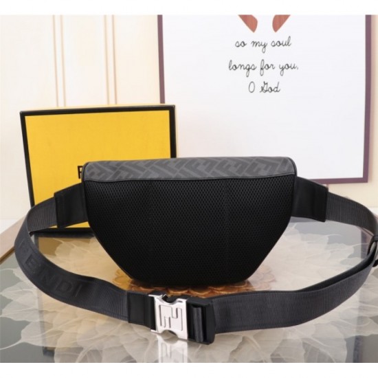 FENDI Fendi 2023SS Waist Bag Casually dressed FENDI Fendi 2023SS Waist Bag Casually dressed