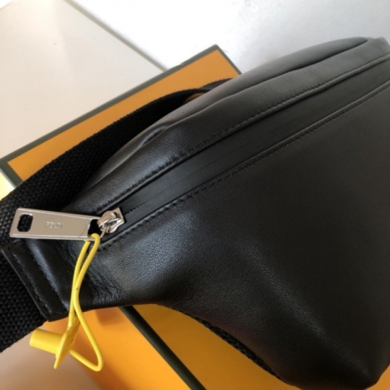 FENDI Fendi 2023SS waist bag is particularly popular this season FENDI Fendi 2023SS waist bag is particularly popular this season