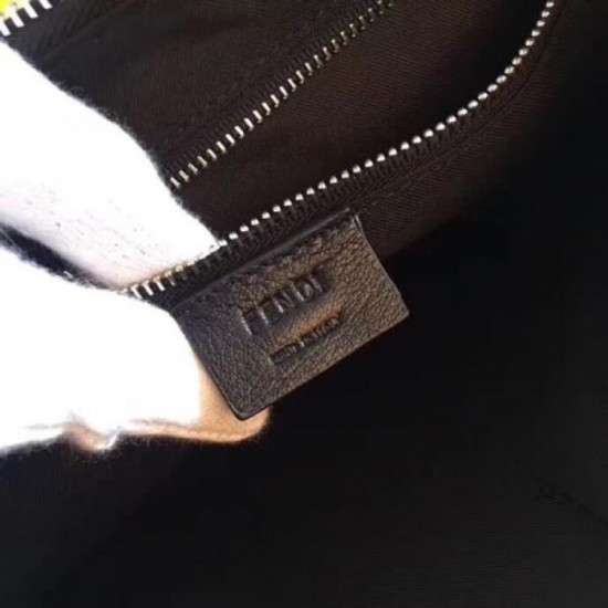 FENDI Clutch Bag 2023FW New winter item to keep an eye on FENDI Clutch Bag 2023FW New winter item to keep an eye on