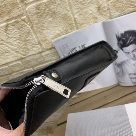 FENDI Clutch Bag 2023FW You can enjoy it this winter FENDI Clutch Bag 2023FW You can enjoy it this winter