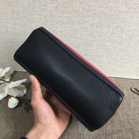 FENDI Clutch Bag 2023FW New item this winter that attracts attention FENDI Clutch Bag 2023FW New item this winter that attracts attention