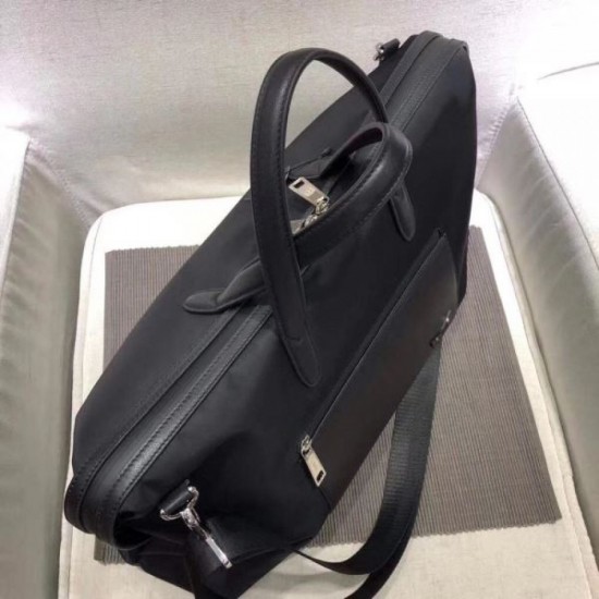 FENDI Travel Bag 2023FW Rare! Limited to stores that carry it FENDI Travel Bag 2023FW Rare! Limited to stores that carry it