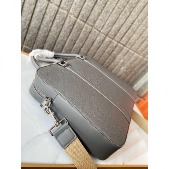GUCCI Gucci 2023SS briefcase sold out immediately GUCCI Gucci 2023SS briefcase sold out immediately