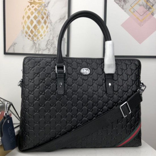 GUCCI Gucci 2023SS briefcase logo is cool GUCCI Gucci 2023SS briefcase logo is cool