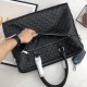 GUCCI Gucci 2023SS briefcase logo is cool GUCCI Gucci 2023SS briefcase logo is cool