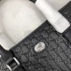 GUCCI Gucci 2023SS briefcase logo is cool GUCCI Gucci 2023SS briefcase logo is cool