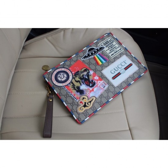 GUCCI Gucci 2023SS clutch bag This spring new work not to be missed GUCCI Gucci 2023SS clutch bag This spring new work not to be missed