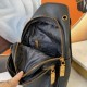 GUCCI Gucci 2023SS Chest Bag Transformed into a beautiful outfit GUCCI Gucci 2023SS Chest Bag Transformed into a beautiful outfit