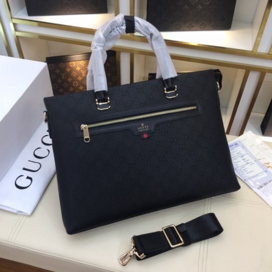 Summer new work 2023SS GUCCI Gucci briefcase that is inevitable hit this season Summer new work 2023SS GUCCI Gucci briefcase that is inevitable hit this season