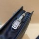 Check the fashion of the season 2023SS GUCCI Gucci clutch bag Check the fashion of the season 2023SS GUCCI Gucci clutch bag