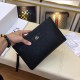 There is a casual atmosphere 2023SS GUCCI Gucci clutch bag There is a casual atmosphere 2023SS GUCCI Gucci clutch bag