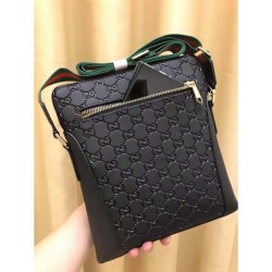 A sense of fashion soars! 2023SS GUCCI Gucci shoulder bag