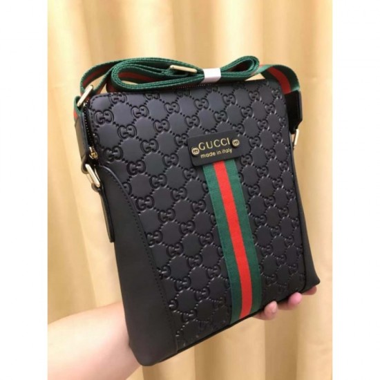 A sense of fashion soars! 2023SS GUCCI Gucci shoulder bag A sense of fashion soars! 2023SS GUCCI Gucci shoulder bag