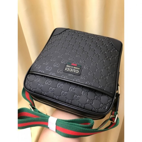 Favorite style of this summer 2023SS GUCCI Gucci shoulder bag Favorite style of this summer 2023SS GUCCI Gucci shoulder bag