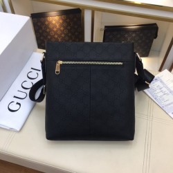 Trendy coordination 2023SS GUCCI Gucci shoulder bag