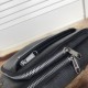 A must-see autumn item 2023FW GUCCI Gucci chest bag A must-see autumn item 2023FW GUCCI Gucci chest bag