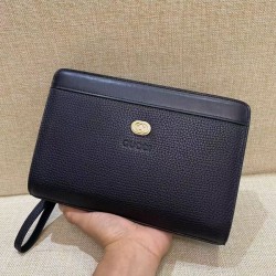 Fashionable people love it! 2023FW GUCCI Gucci clutch bag
