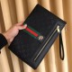 Simple 2023FW GUCCI Gucci Men's Clutch Bag that enhances your style Simple 2023FW GUCCI Gucci Men's Clutch Bag that enhances your style