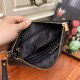 GUCCI Gucci clutch bag 2023FW Delicate winter item GUCCI Gucci clutch bag 2023FW Delicate winter item