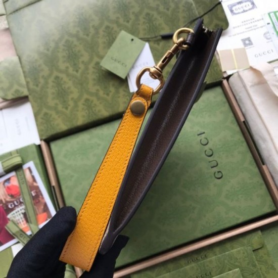 GUCCI Gucci clutch bag 2023FW The strongest item this fall/winter GUCCI Gucci clutch bag 2023FW The strongest item this fall/winter