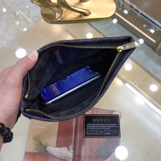 GUCCI Gucci clutch bag 2023FW Essential item for winter GUCCI Gucci clutch bag 2023FW Essential item for winter