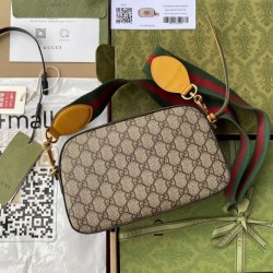 GUCCI Shoulder Bag 2023FW Enjoy trendy coordination
