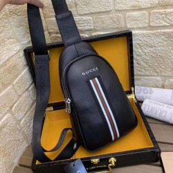 GUCCI Gucci Chest Bag 2023FW This season's attention-grabbing new item with color