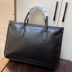 The latest season has arrived 2023SS HERMES Hermes briefcase