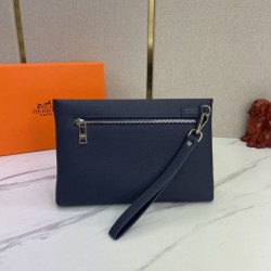 Popular item in magazines 2023SS HERMES Hermes clutch bag