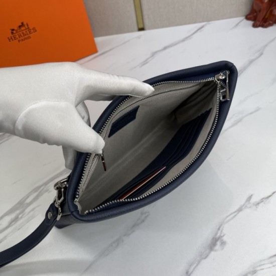 Popular item in magazines 2023SS HERMES Hermes clutch bag Popular item in magazines 2023SS HERMES Hermes clutch bag
