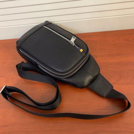 Rare! Limited to stores 2023FW HERMES Hermes chest bag Rare! Limited to stores 2023FW HERMES Hermes chest bag
