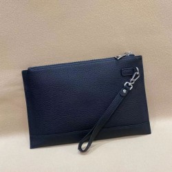 This season's style is to incorporate it into clothing 2023FW HERMES Men's clutch bag