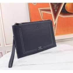 Trends you definitely want to keep in mind 2023FW HERMES Men's clutch bag