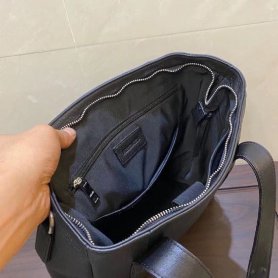 HERMES Shoulder bag 2023FW Used by highly sensitive celebrities HERMES Shoulder bag 2023FW Used by highly sensitive celebrities