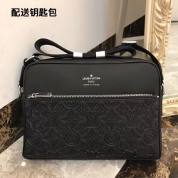 Before LOUIS VUITTON Louis Vuitton 2023SS shoulder bag is sold out