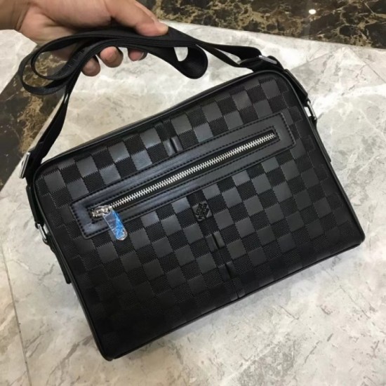 LOUIS VUITTON Louis Vuitton 2023SS shoulder bag popular this season LOUIS VUITTON Louis Vuitton 2023SS shoulder bag popular this season