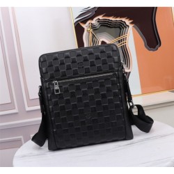 LOUIS VUITTON Louis Vuitton 2023SS shoulder bag sold out inevitable