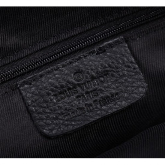 LOUIS VUITTON Louis Vuitton 2023SS shoulder bag sold out inevitable LOUIS VUITTON Louis Vuitton 2023SS shoulder bag sold out inevitable