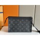 LOUIS VUITTON Louis Vuitton 2023SS clutch bag attention is high LOUIS VUITTON Louis Vuitton 2023SS clutch bag attention is high