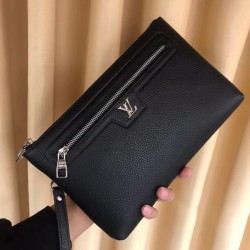LOUIS VUITTON Louis Vuitton 2023SS Clutch Bag Spring Trend