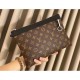 LOUIS VUITTON Louis Vuitton 2023SS clutch bag loose feeling LOUIS VUITTON Louis Vuitton 2023SS clutch bag loose feeling