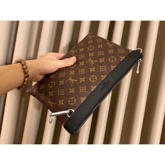 LOUIS VUITTON Louis Vuitton 2023SS clutch bag loose feeling LOUIS VUITTON Louis Vuitton 2023SS clutch bag loose feeling