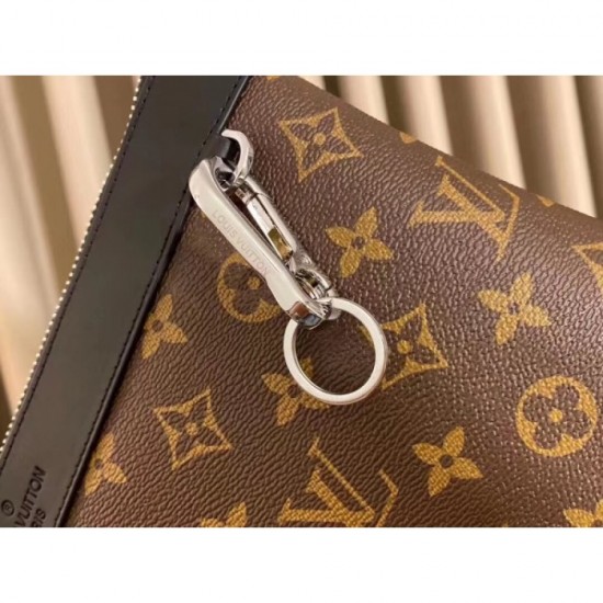 LOUIS VUITTON Louis Vuitton 2023SS clutch bag loose feeling LOUIS VUITTON Louis Vuitton 2023SS clutch bag loose feeling
