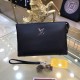 LOUIS VUITTON Louis Vuitton 2023SS Clutch Bag Spring Summer Trend LOUIS VUITTON Louis Vuitton 2023SS Clutch Bag Spring Summer Trend