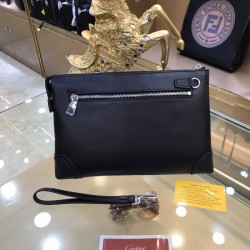 LOUIS VUITTON Louis Vuitton 2023SS Clutch Bag Spring Summer Trend